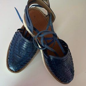 Blue leather sandals Size 9